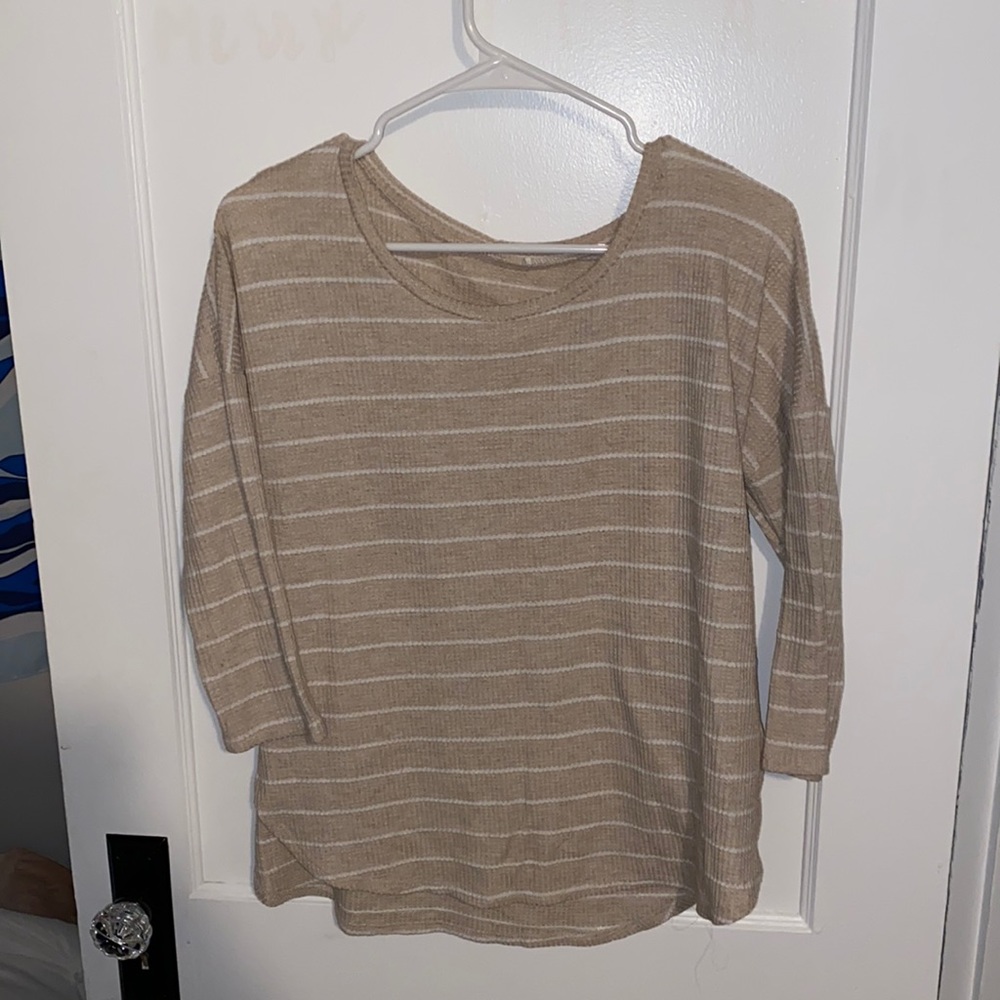 Cute threaded top